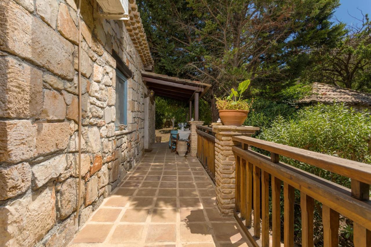 Armonia Houses Vasilikos  Exterior photo